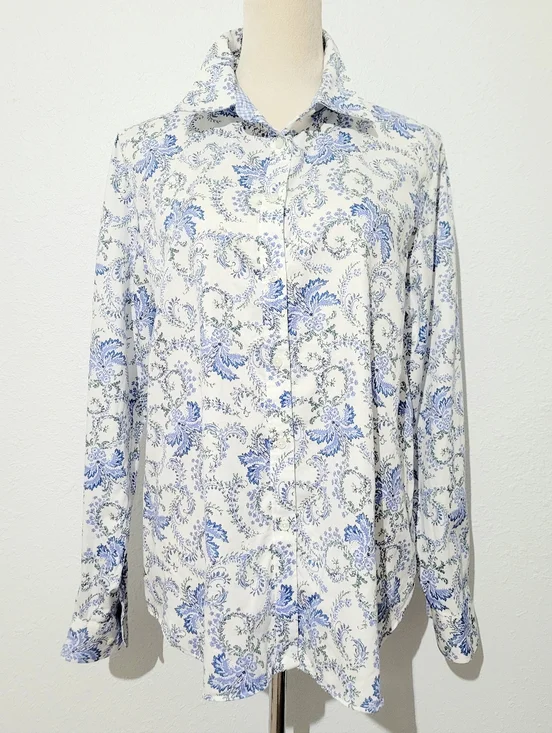 Womans Blue Floral Button Up Shirt 100% Cotton Lightweight Paisley Classic Chaps - Picture 2 of 13